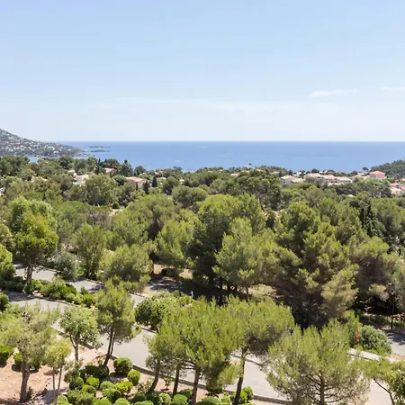 Résidence Le Hameau De Cap Esterel - Maeva - 4 Personnes - Sélection Mae-9301 Saint-Raphaël