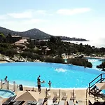 Résidence Le Hameau De Cap Esterel - Maeva - 4 Personnes - Sélection Mae-9301 Saint-Raphaël